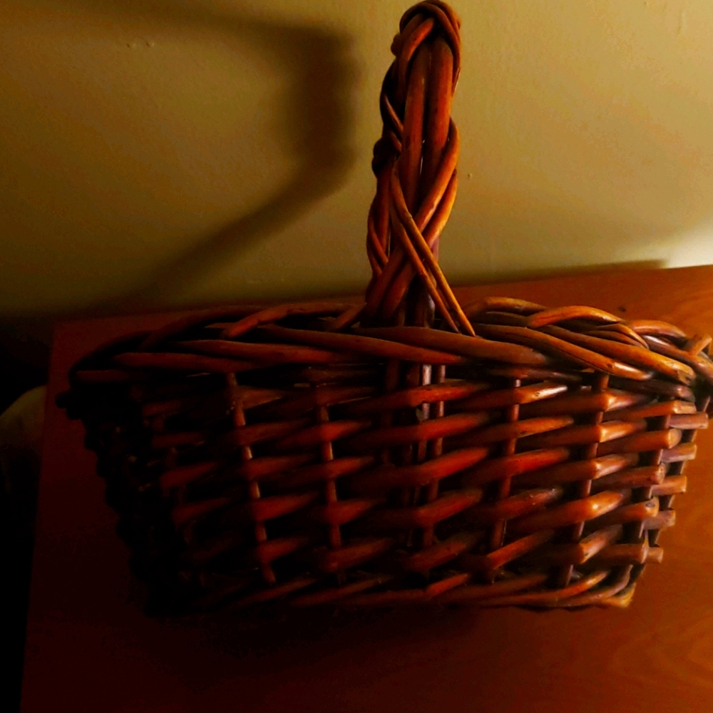 Oval Basket